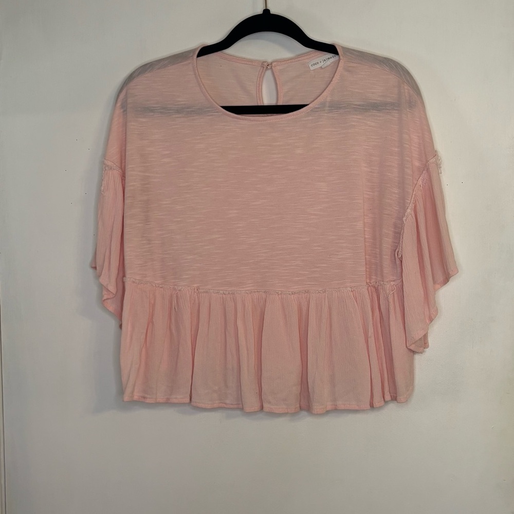 Coco + Jaimeson Size Medium Pink Ruffled Women's Top